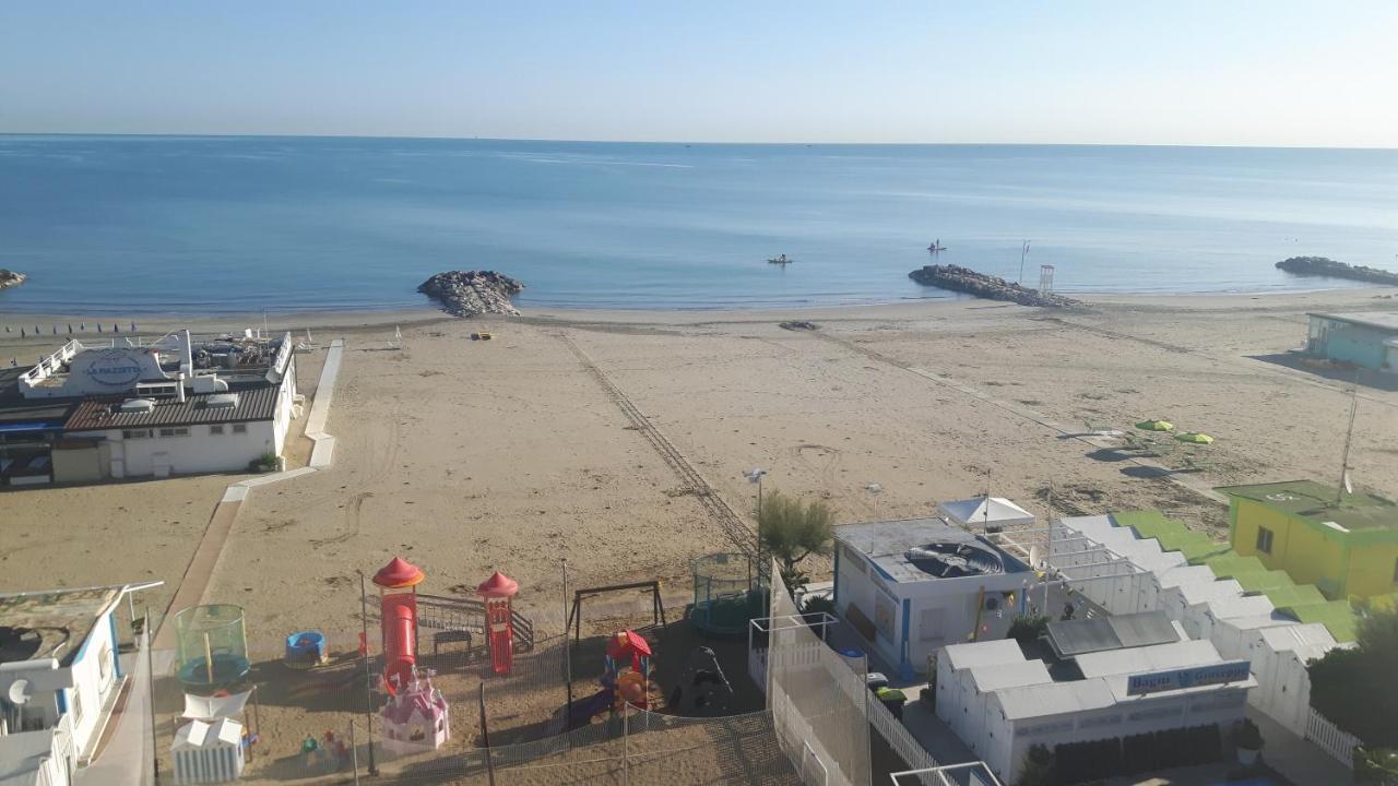 Hotel Villa Rosa Misano Adriatico Esterno foto
