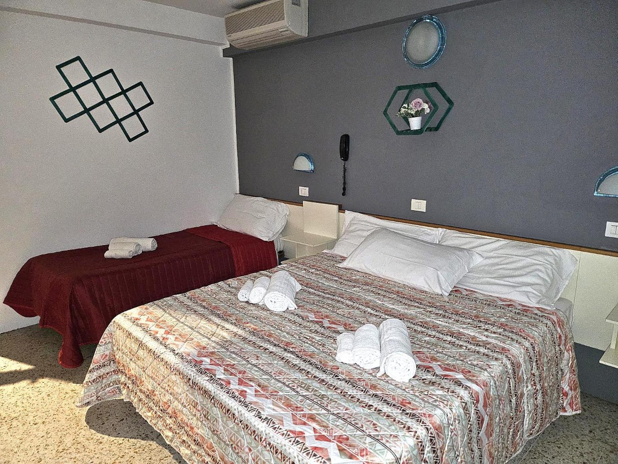 Hotel Villa Rosa Misano Adriatico Esterno foto