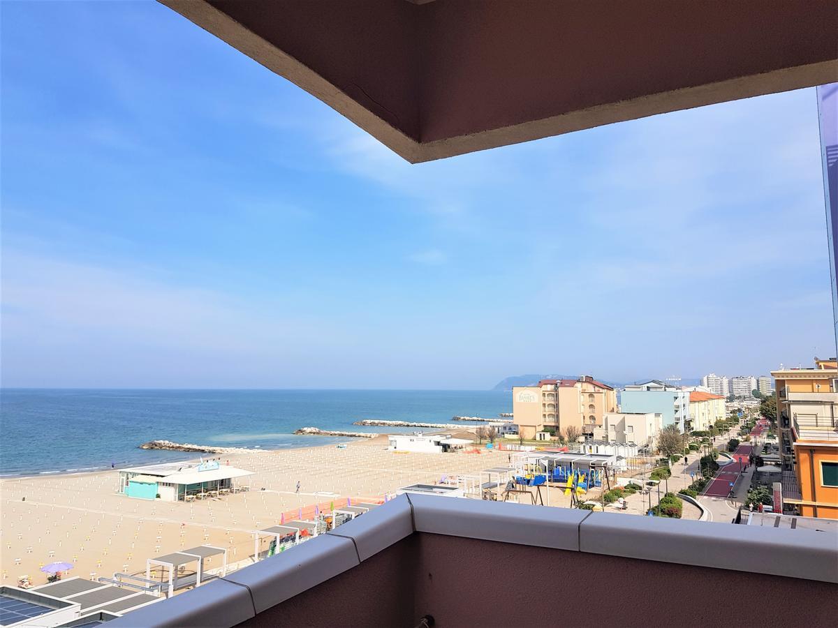 Hotel Villa Rosa Misano Adriatico Esterno foto